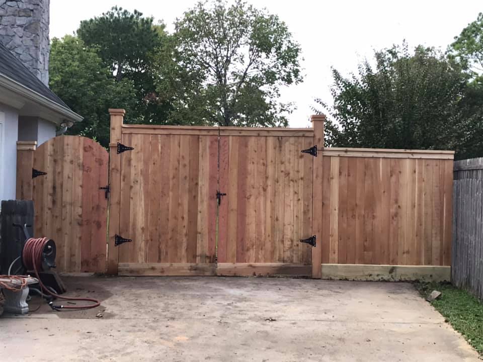custom cedar gates friendswood